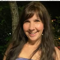 Jennifer Ives's profile image