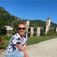 Sharon Househam's profile image