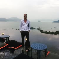 Simon Johnson's profile image
