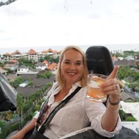 Vanessa Cleary's profile image