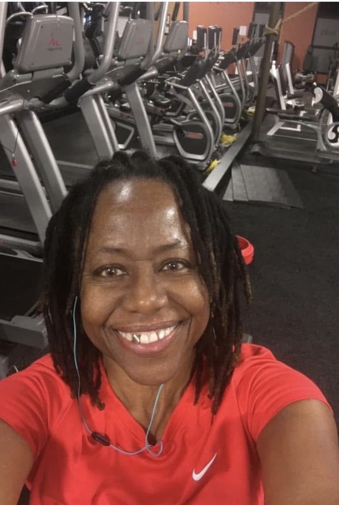 Rhonda J.'s profile image