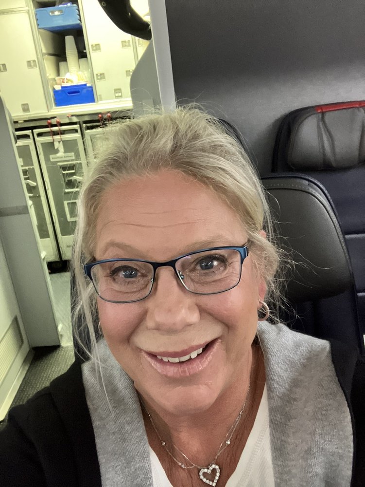 Elizabeth W.'s profile image