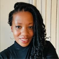 Lori T.'s profile image