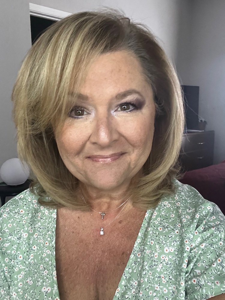 Sharla M.'s profile image