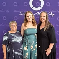 Dani Henderson's profile image