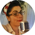 Emilía M.