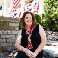 Bettina Bush Ripperger's profile image