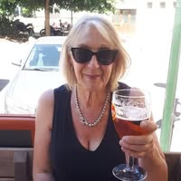 Debbie Morris's profile image