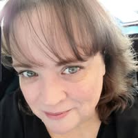 Pam DeFreitas's profile image