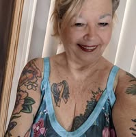 Roseann Olexen's profile image