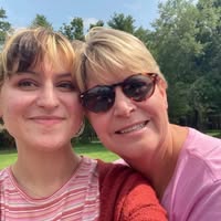 Beth Laramore's profile image