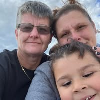 Patty Gray's profile image