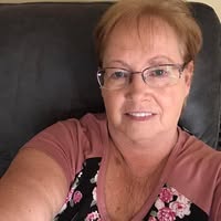 Debra Huff's profile image