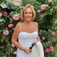 Donna Jones's profile image