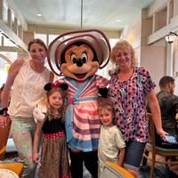 Sherry Reynolds's profile image