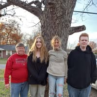 Veronica Hardesty's profile image
