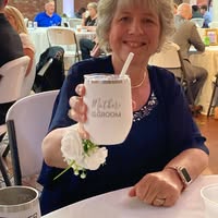 Linda Hughes Smith's profile image