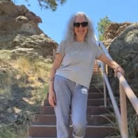 Sara Lynn Hall's profile image