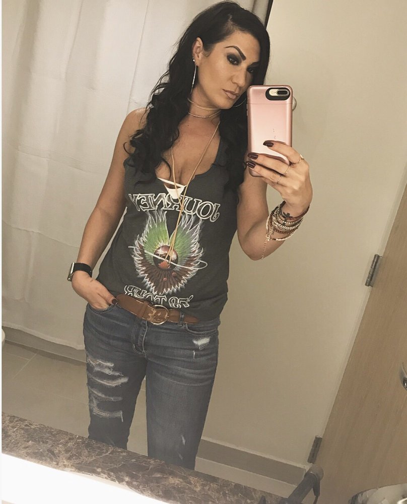 Miss R.'s profile image