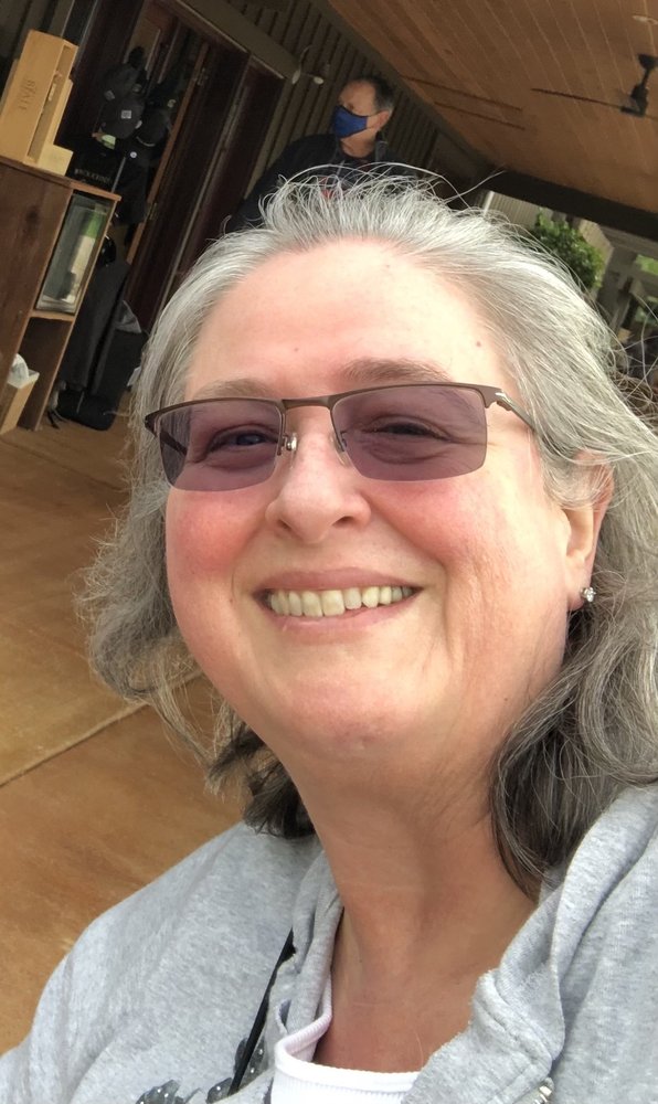 sharon t.'s profile image