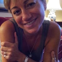 Debbie Guida's profile image