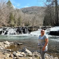 Tina Dickenson McDaniel's profile image