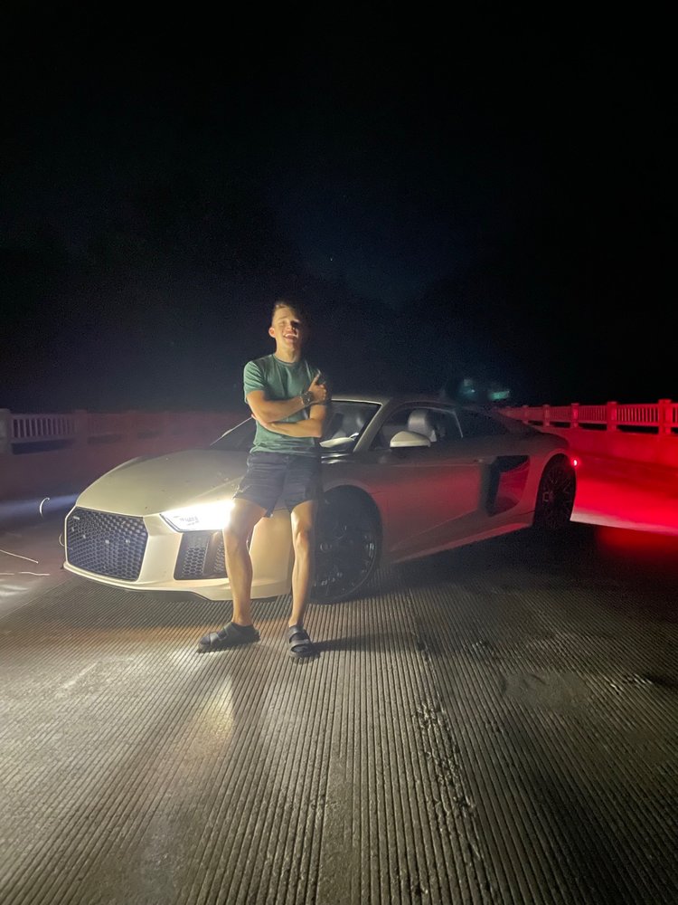 Lewis W.'s profile image