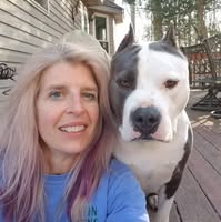 Suzanne Hale's profile image