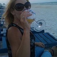 Louann W.'s profile image