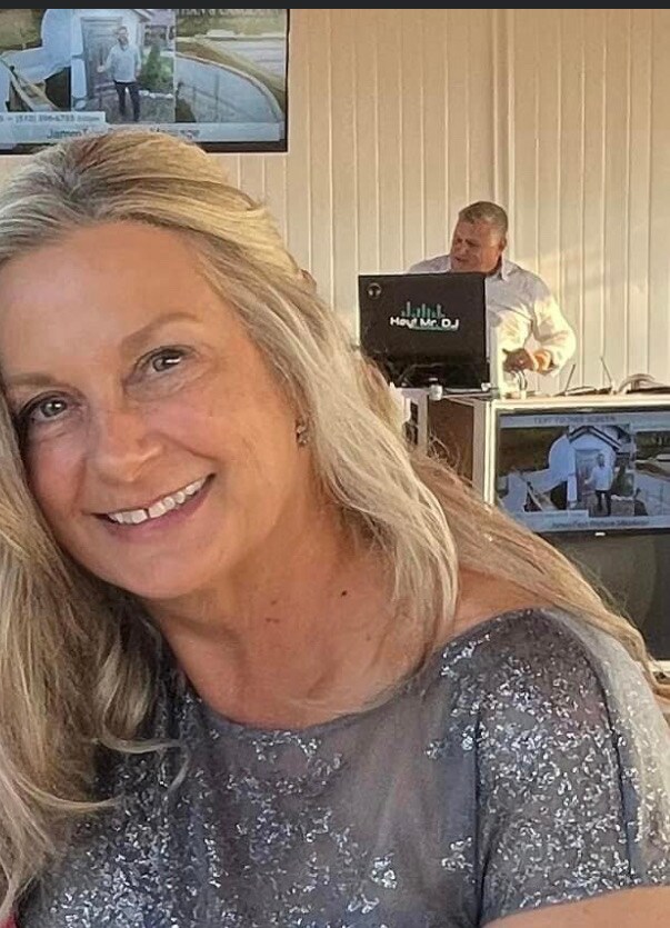 Becki's profile image