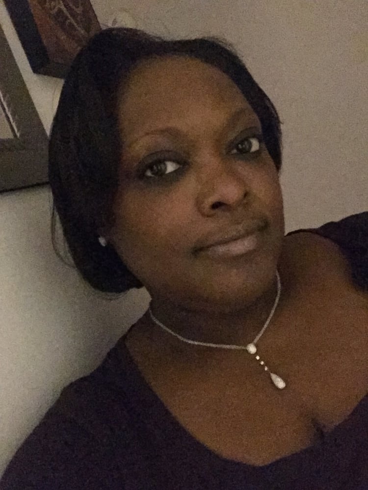 June T.'s profile image