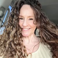 Leah South Brown's profile image