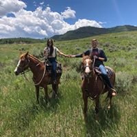 Elizabeth M.'s profile image