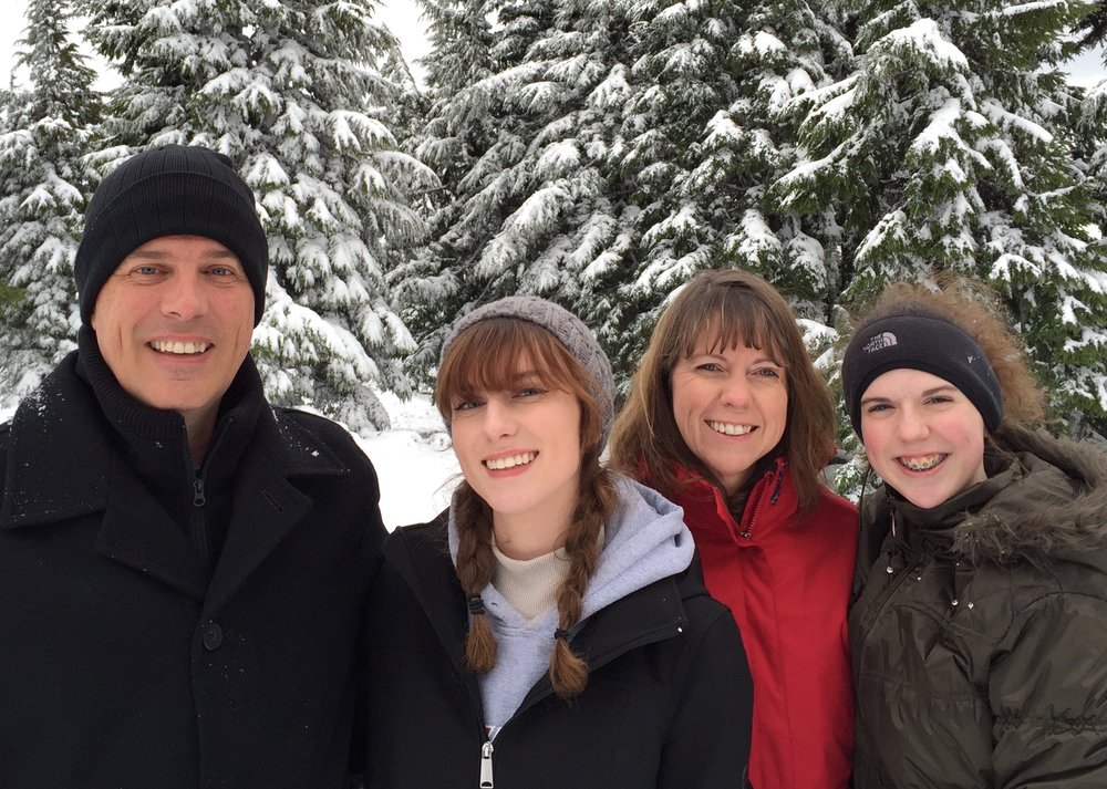 MJ L.'s profile image