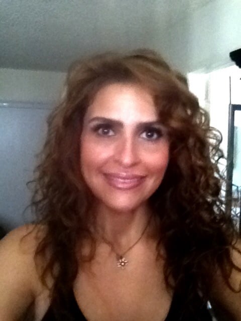 Rosy L.'s profile image
