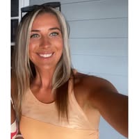 Hayley Hodgson's profile image