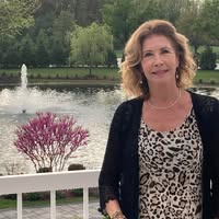 Kathy Tucker's profile image