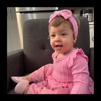 Mariela Rios's profile image