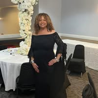 Lisa Smallwood-Belk's profile image