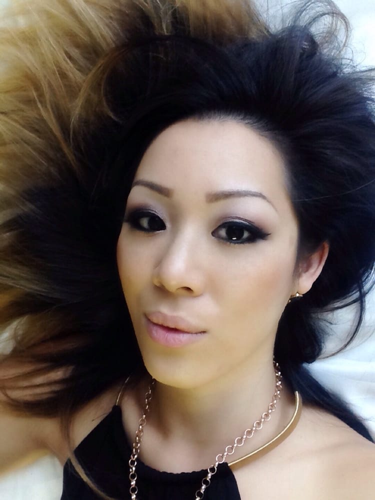 Julie H.'s profile image