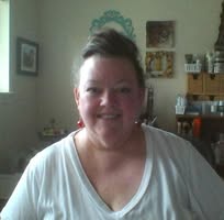 Lori Bain's profile image