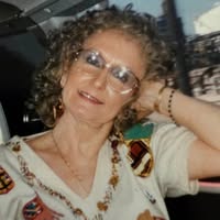 Renee Leonard's profile image