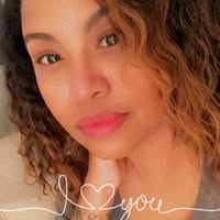 Michele Cruz's profile image