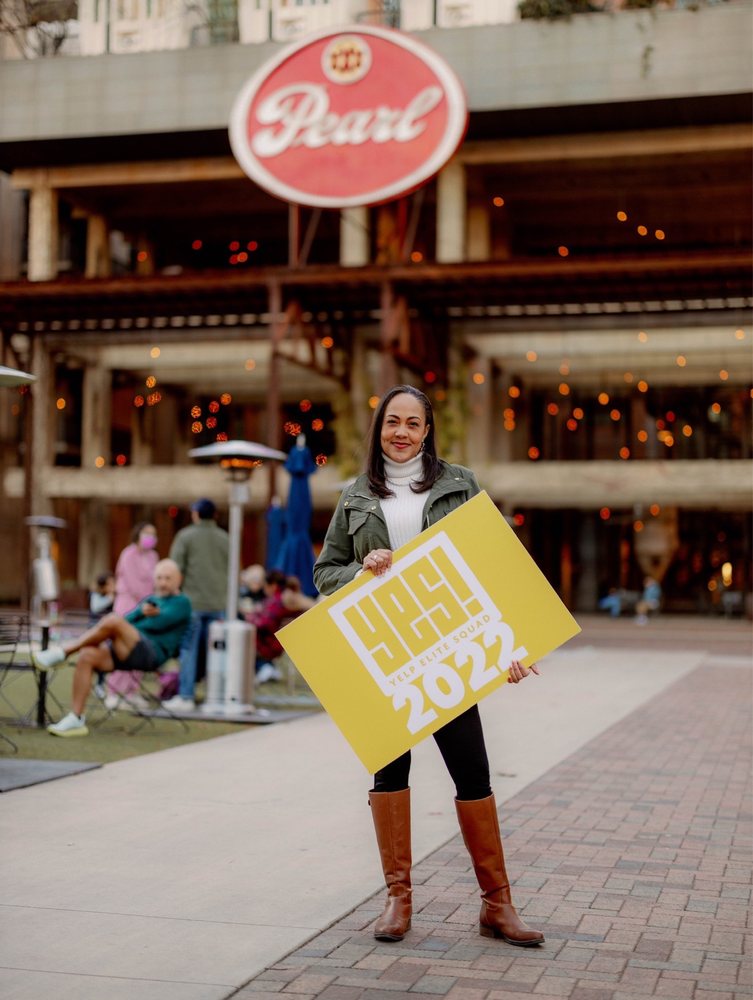 Deanna J.'s profile image