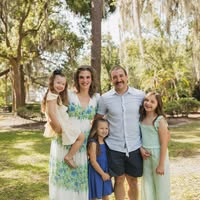 Heather Alzate's profile image