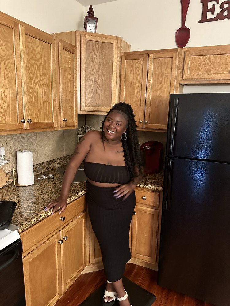 Yunique J.'s profile image