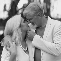 Jennifer Lowe Devereux's profile image