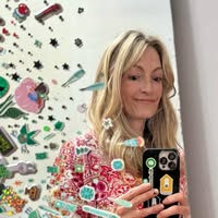 Amy Pilkington's profile image