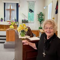 Louise White's profile image