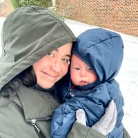 Vicki Ro's profile image